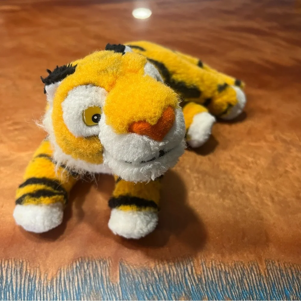 Vintage Rajah Tiger Plush Toy Stuffed Animal 1992 Mattel Aladdin Jasmine